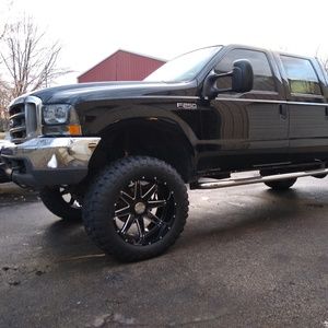 Meet your Posher, Everett